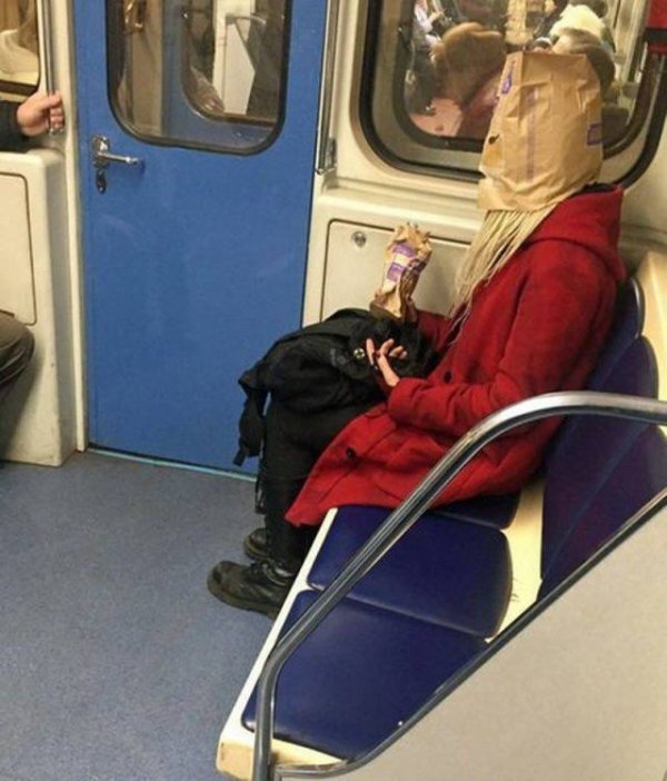 38 crazy sh*t seen on the subway