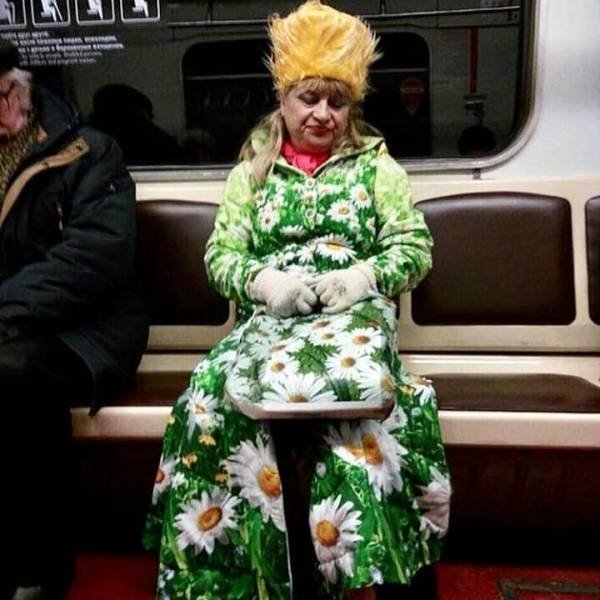 38 crazy sh*t seen on the subway