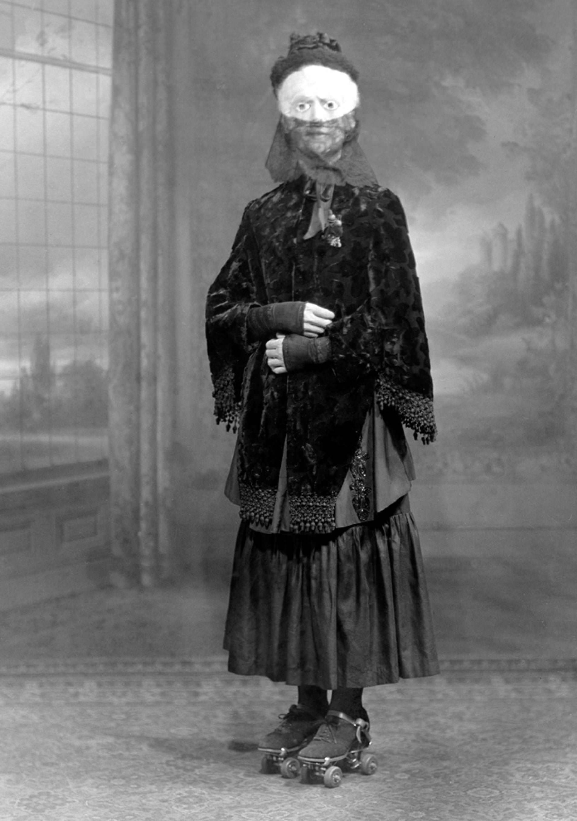 A woman on roller skates in a costume in France in 1910.