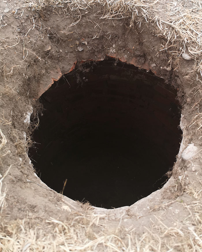 So, without hesitation, he posted these images online asking what this mysterious hole might be hiding?