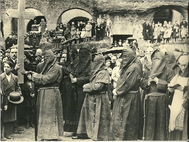 A Catholic ceremony in Rome, Italy in 1936.