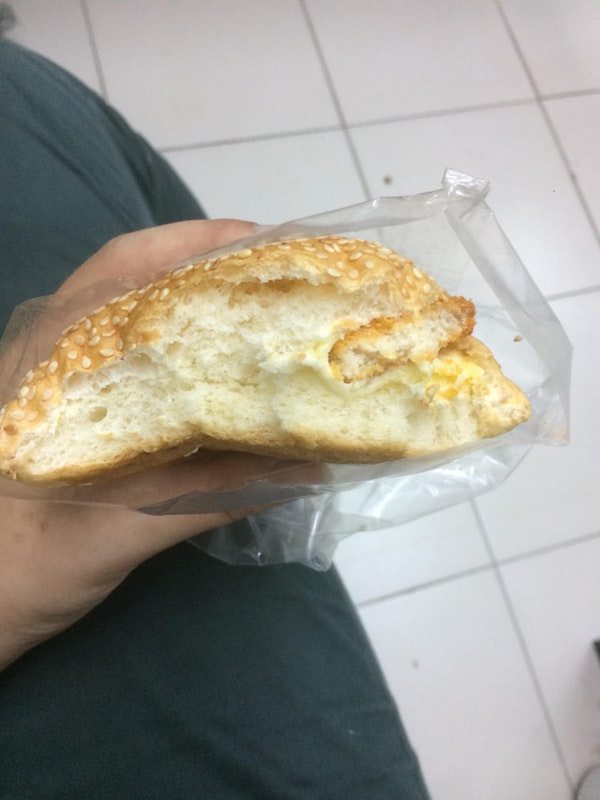 breakfast sandwich