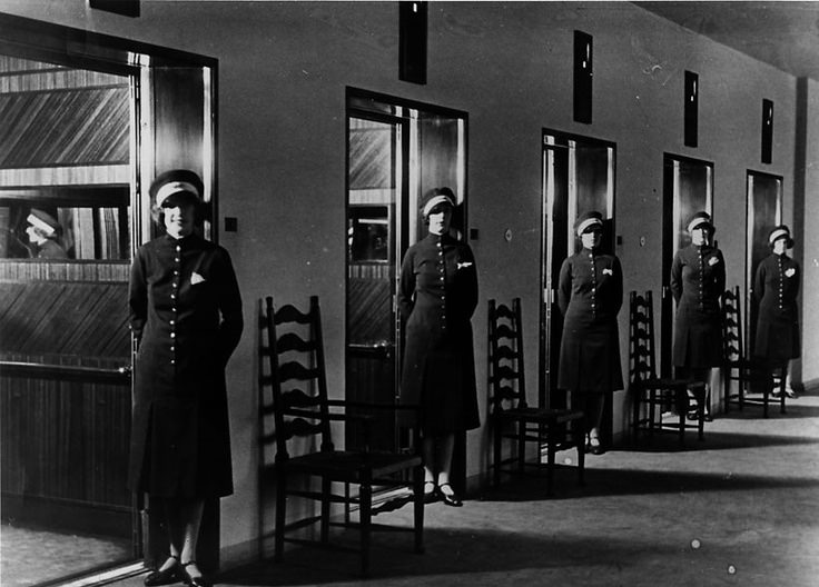 Elevator operators in NYC, US in 1921.