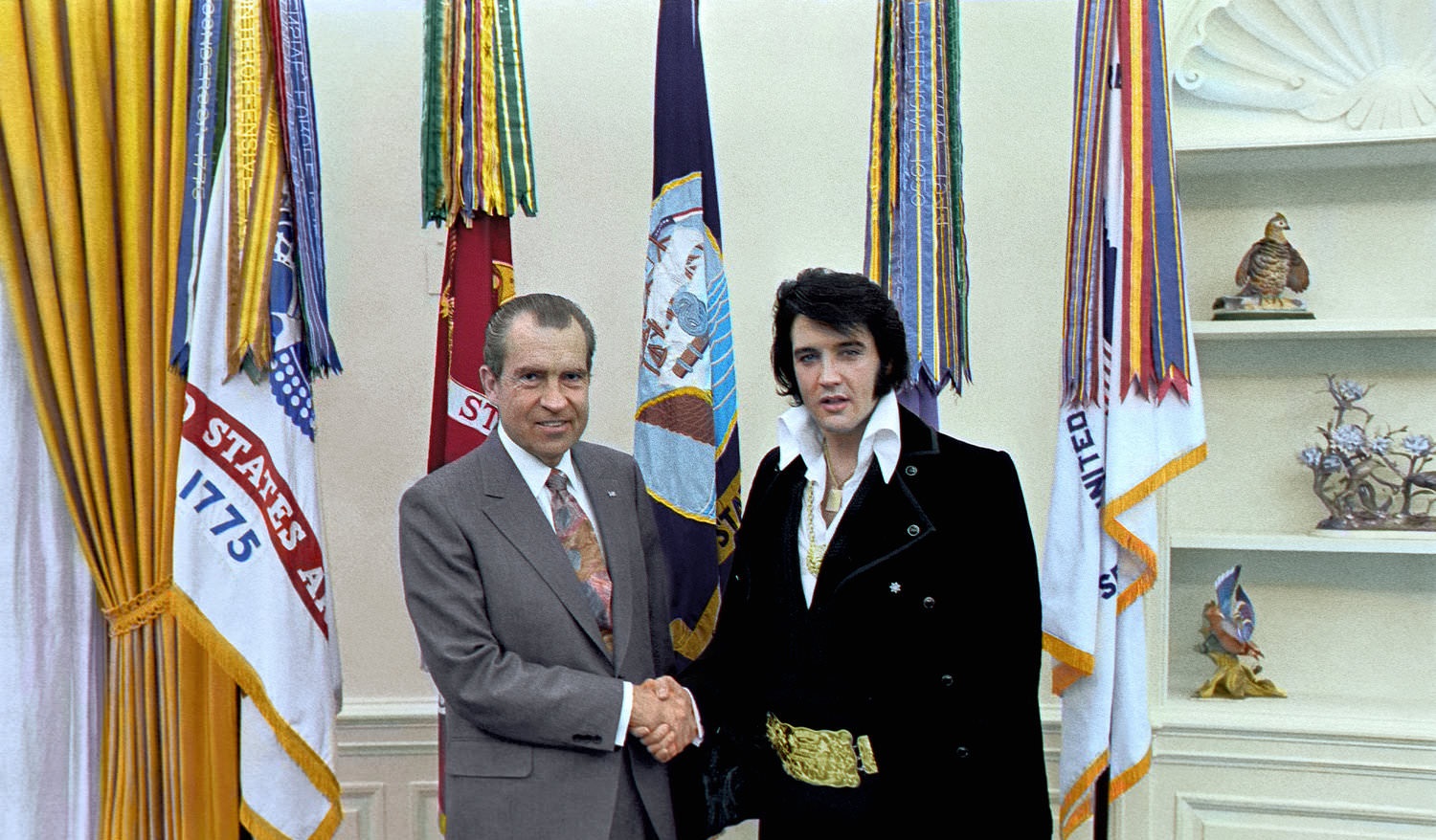 Richard M. Nixon and Elvis Presley at the White House, 12/21/1970