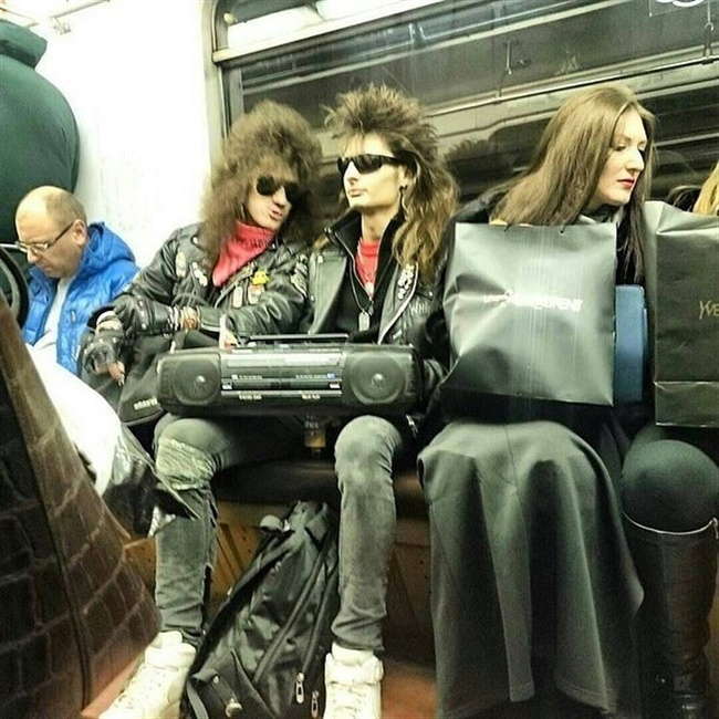 21 surprising things found on the subway