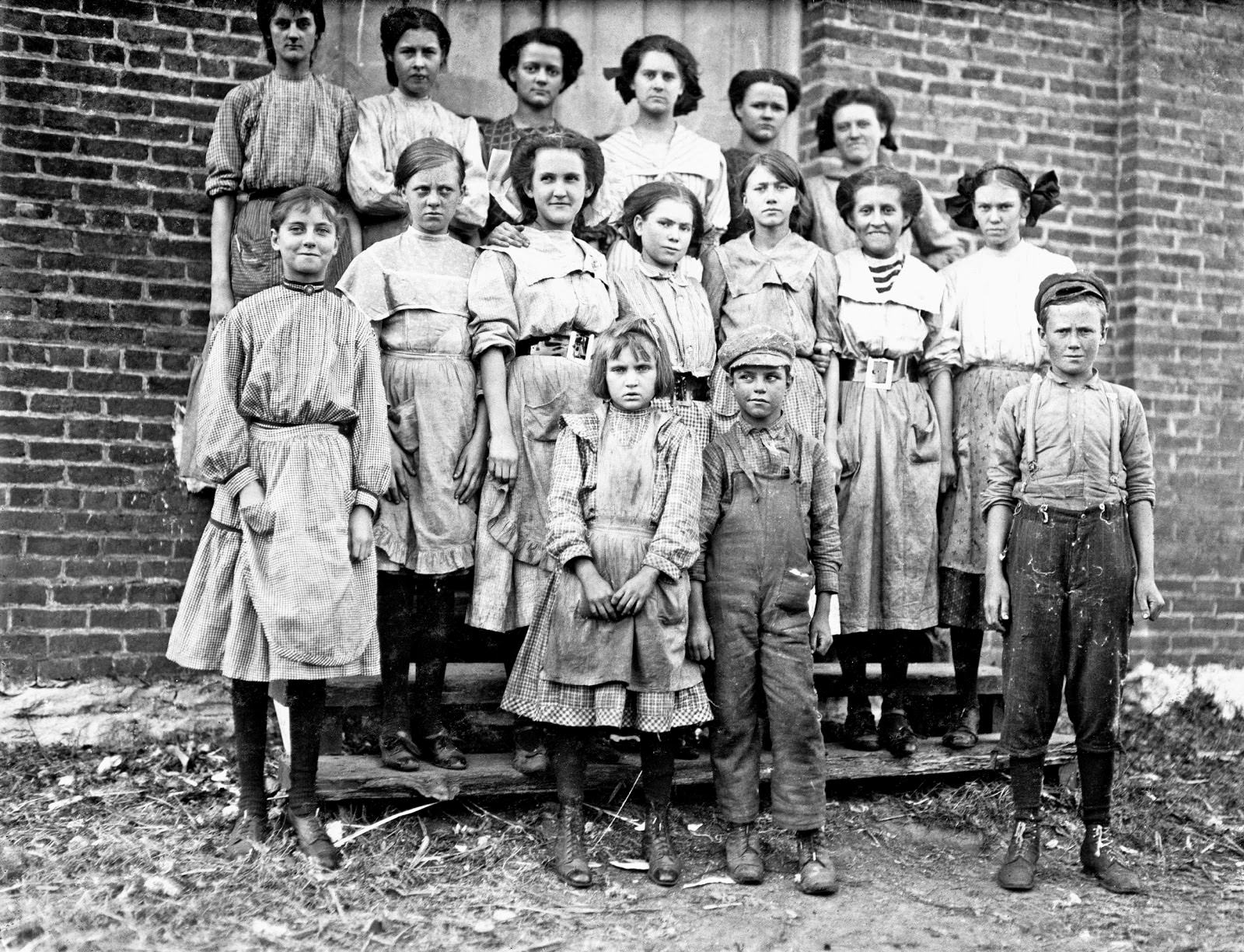 Nope, not a class picture but in fact all the mill workers in Fayettesville, Tennessee, US in 1910. The young girl in the front apparently had trouble remembering her own name.