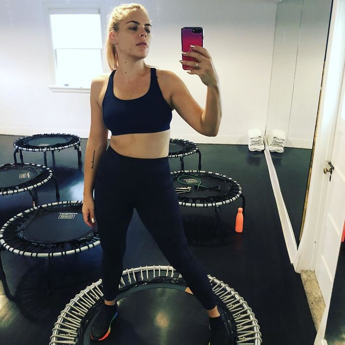 Recently, she posted this post-workout pic, rocking a sports bra and leggings