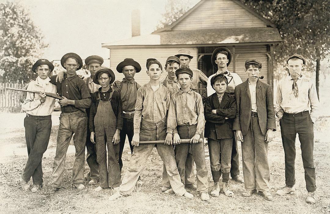 Baseball team composed mostly of child laborers from a glassmaking factory in Indiana 1908