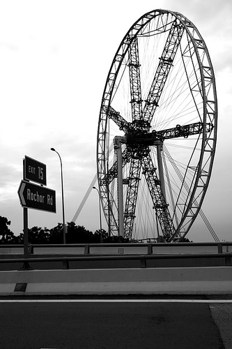 The  Singapore Flyer under construction. These two wheels would later become the third and second largest observation wheels on the planet, at 441ft and 541ft respectively, with the latter just falling shortly behind the High Roller (550ft) in Las Vegas.