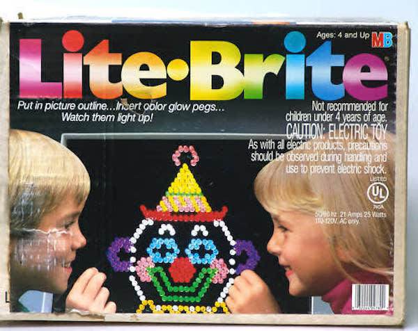 lite brite 80's - Ages 4 and Up Mri LiteBrite Put in picture outline...Insert color glow pegs... Watch them light up! Not recommended for children under 4 years of age. Caution Electric Toy As with a decine products, precations should be observed aming ha