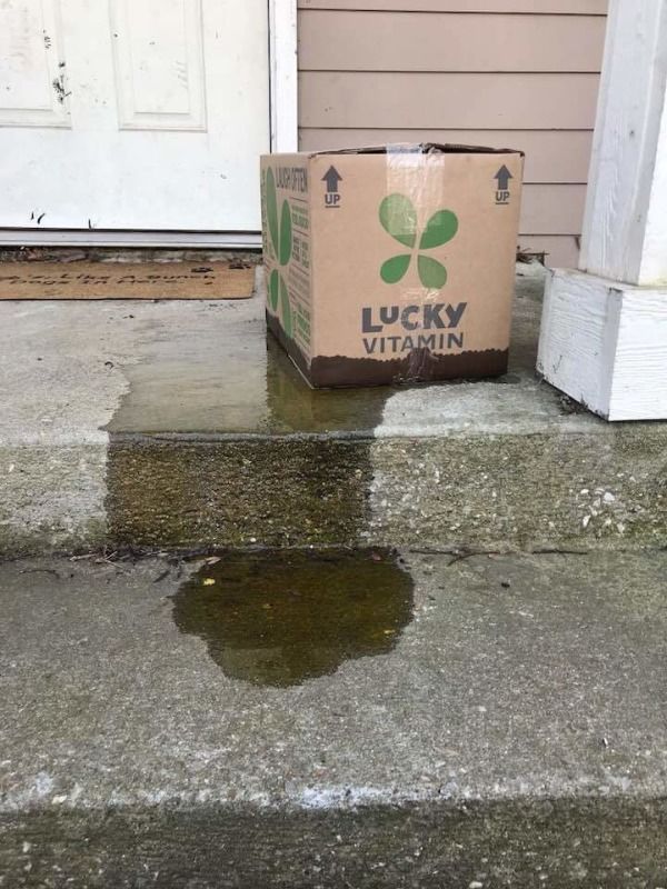 water - Lucky Vitamin