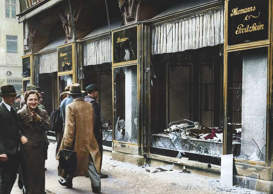 "Kristallnacht"
Hitler's Mein Kampf was full of anti-Semitic passages. As chancellor, the harassment, persecution and later mass murder of the Jewish population became a central goal of Nazi policy. When Hitler came to power in 1933, Jews were excluded from many professional fields such as medicine, law, film and journalism. They were not allowed to own farmland. Jewish children were removed from the schools. After the Nuremberg laws passed in 1935, Jewish persons were deprived of their citizenship and their fundamental rights. Mixed marriages were banned, as was the use of the German flag.

On the night of November 9 to 10, 1938, SA paramilitaries coordinated the so-called Reichspogromnacht, in which they smashed, burned and destroyed synagogues and Jewish shop fronts, as shown in the photo. Thousands of companies were ruined. It was the result of the escalation of open, brutal violence of anti-Semitic Nazi politics.

Goebbels subsequently persuaded foreign media that these pogroms were a spontaneous protest action following the murder of a diplomat named Ernst vom Rath in Paris. This was committed by a teenager named Herschel Grynszpan, a Polish, expelled from Germany Jews. An obvious lie.