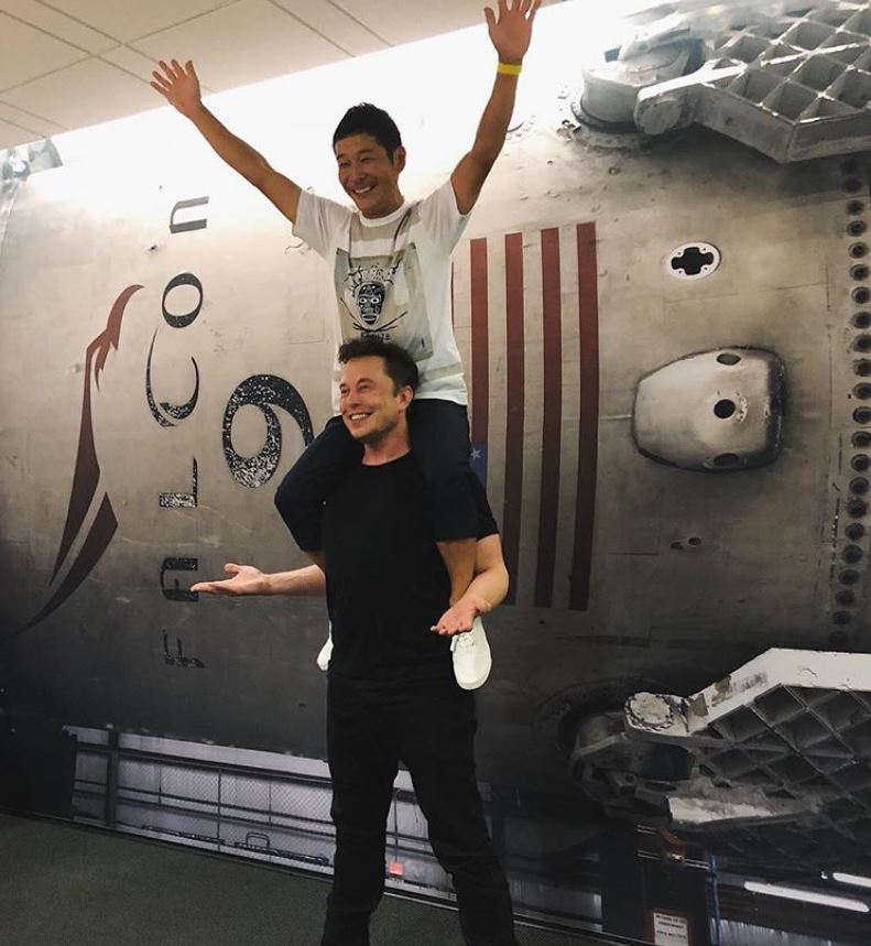 Elon Musk and the Japanese billionaire Yusaku Maezawa who’s going to be the first ever private tourist to the moon