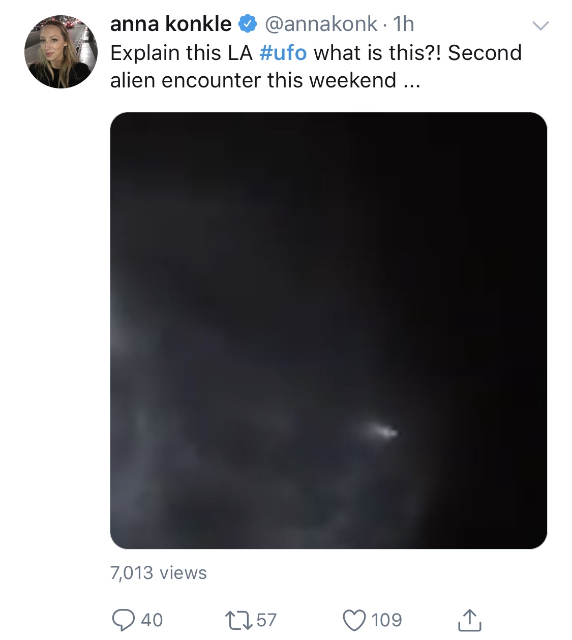 People all over LA are mistaking Tesla's Flacon 9 launch as a UFO