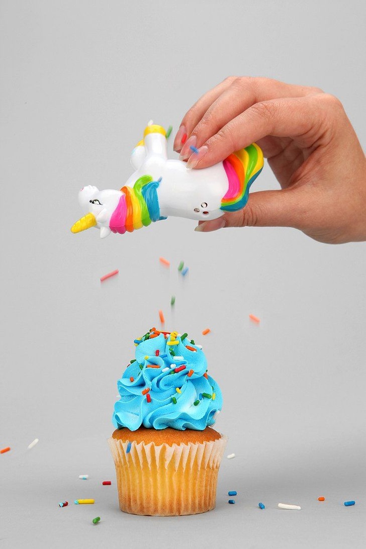 Unicorn sprinkle shaker that can match your unicorn cupcakes