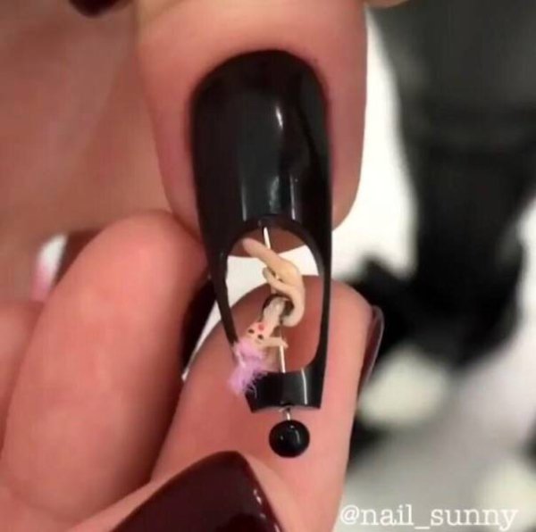 dirty minded nails -