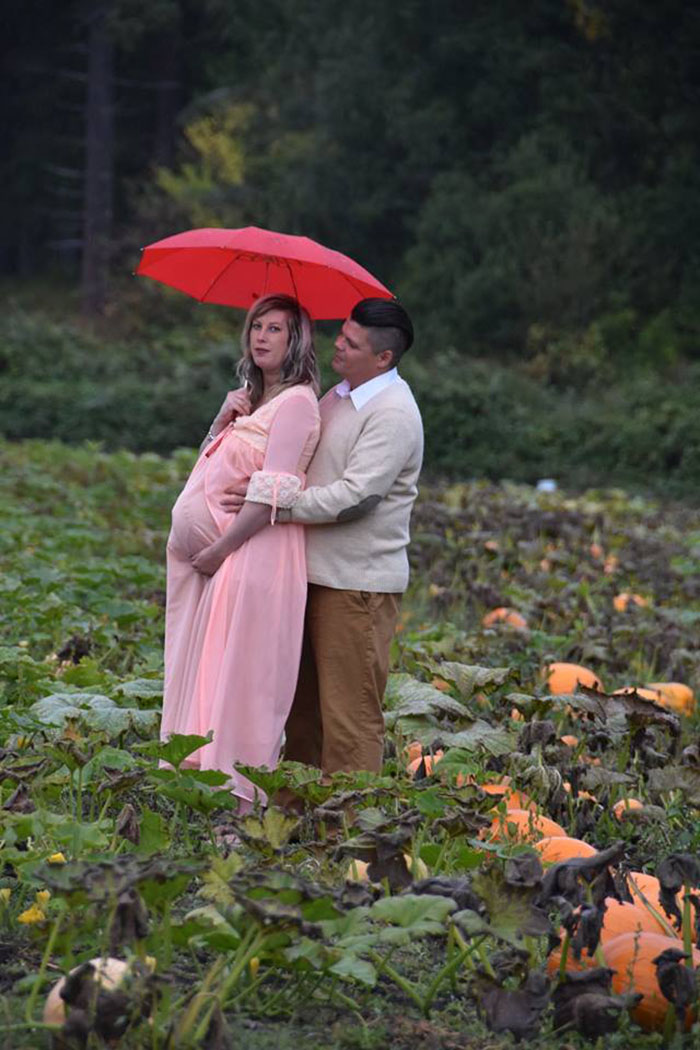 The most terrifying maternity shoot ever