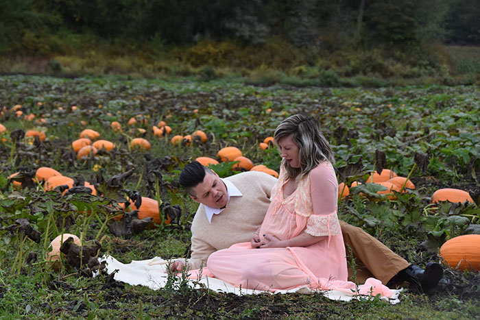 The most terrifying maternity shoot ever