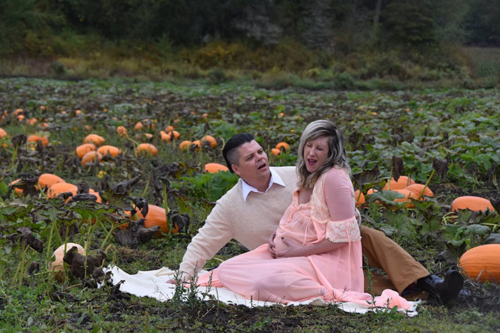 The most terrifying maternity shoot ever