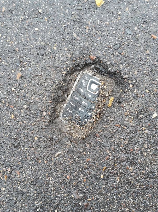 fossil phone