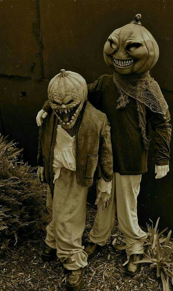 creepy old halloween costumes