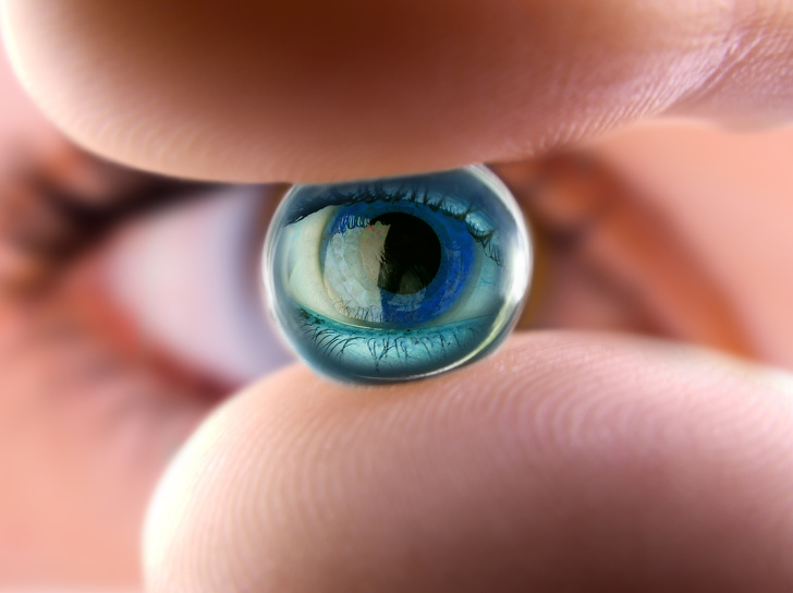 The technology of intraocular bionic lenses developed by scientists is believed to restore eyesight.