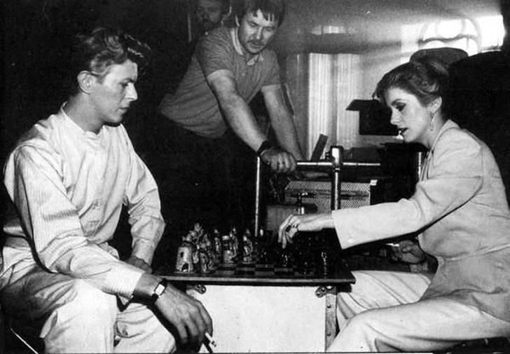 david bowie playing chess