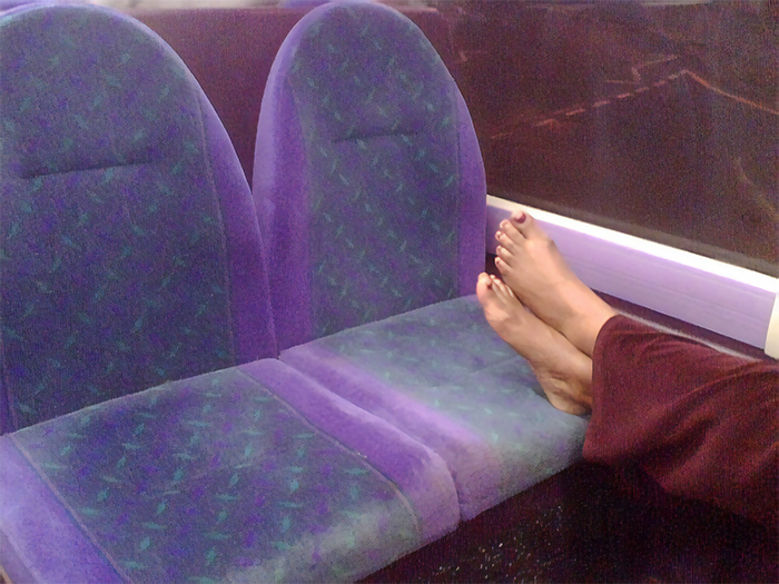 feet bus