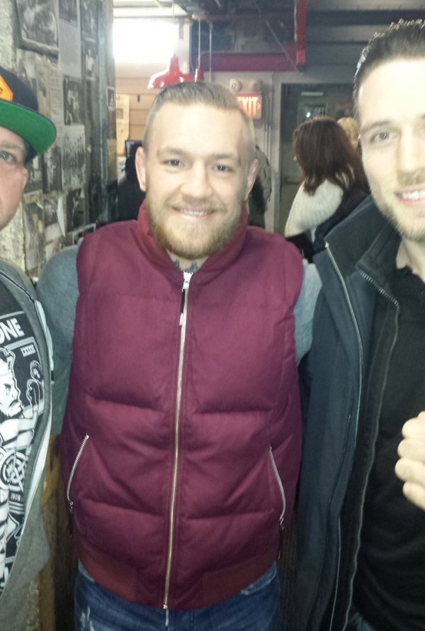 The Time I Met Conor McGregor And Asked A Stranger To Take My Pic With Him Smh