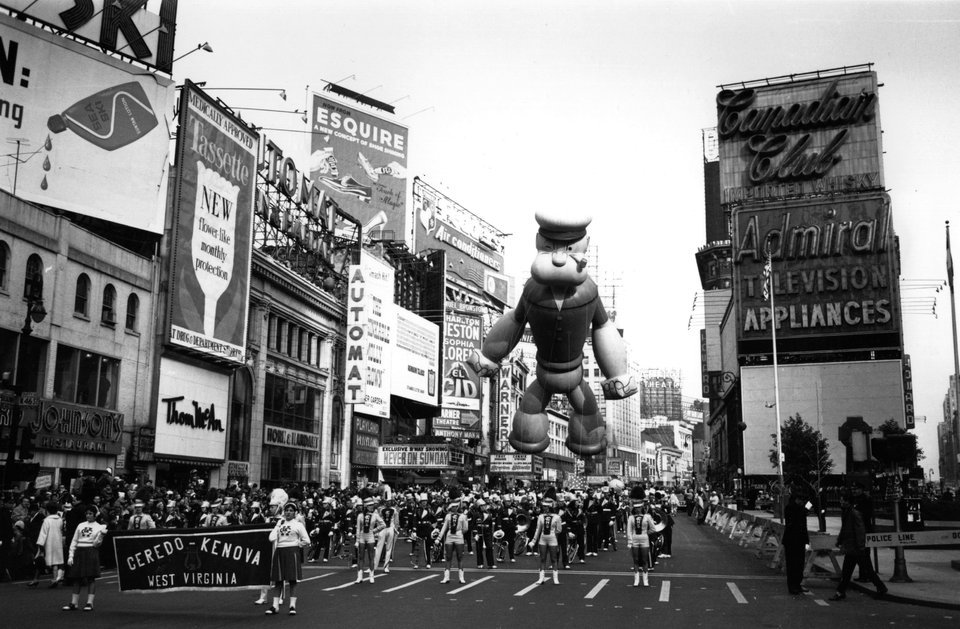 1961 Macy's Thanksgiving Day parade.