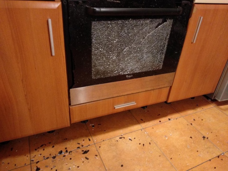 oven exploded