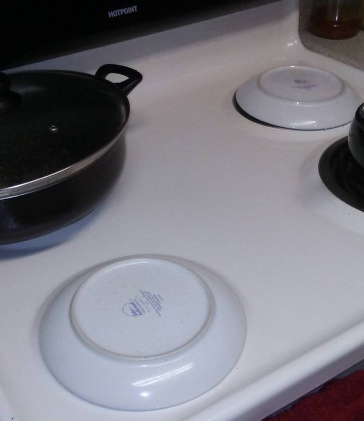 “I got tired of having oil splash on my stove coils whenever I fried something.”