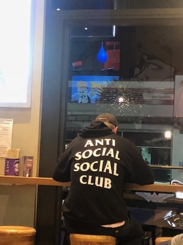 forever alone Anti Socia, Social Club