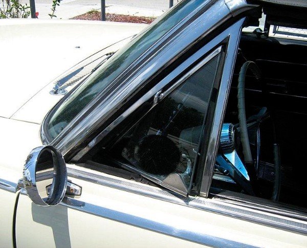 car vent window -