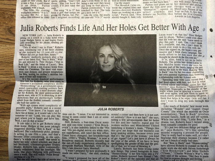 The actual story following the unfortunate headline was one from Associated Press, praising Roberts for her performances in the new movie ‘Ben Is Back,’ as well as the Amazon series ‘Homecoming.’ The 51-year-old is finding a new life in a variety of roles away from the romantic comedies she is best known for, and it is this, not her ‘holes,’ that people should be talking about.