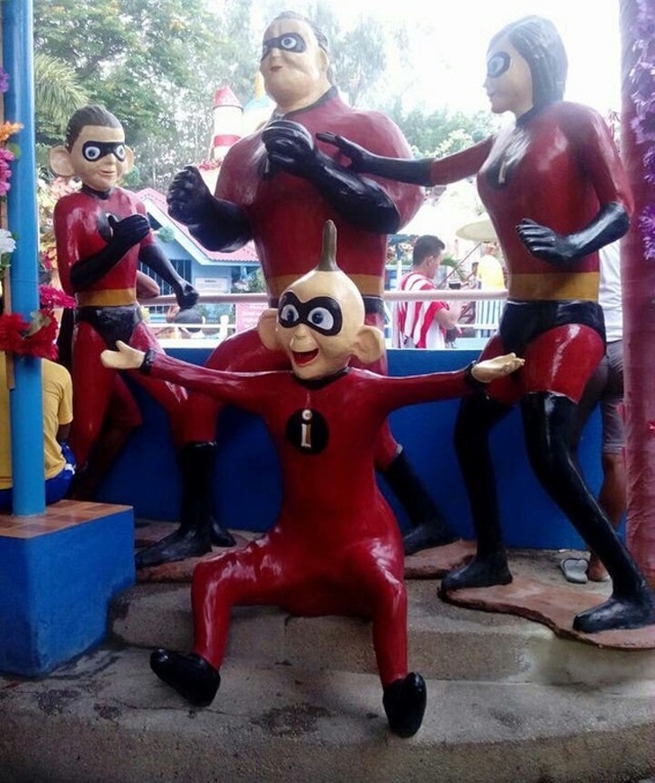 design fail cursed images incredibles - 0