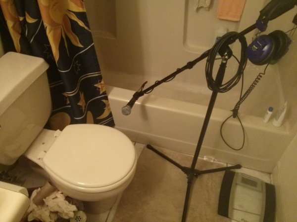This guy came home and found this setup in the bathroom.