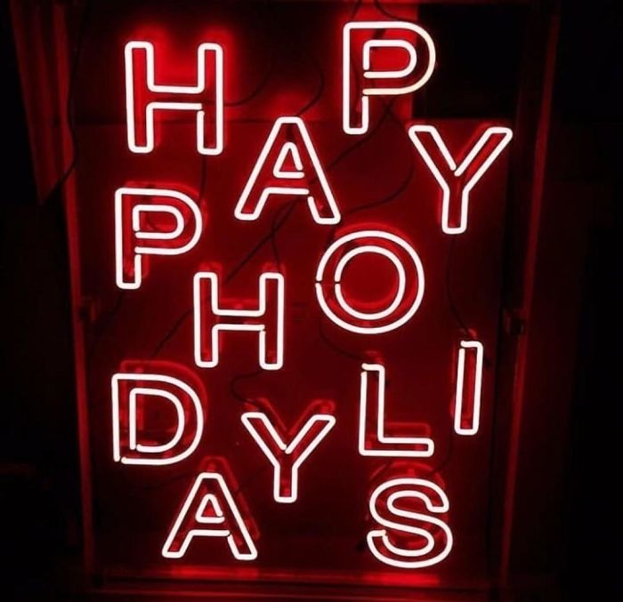 happy holidays crappy design - Io