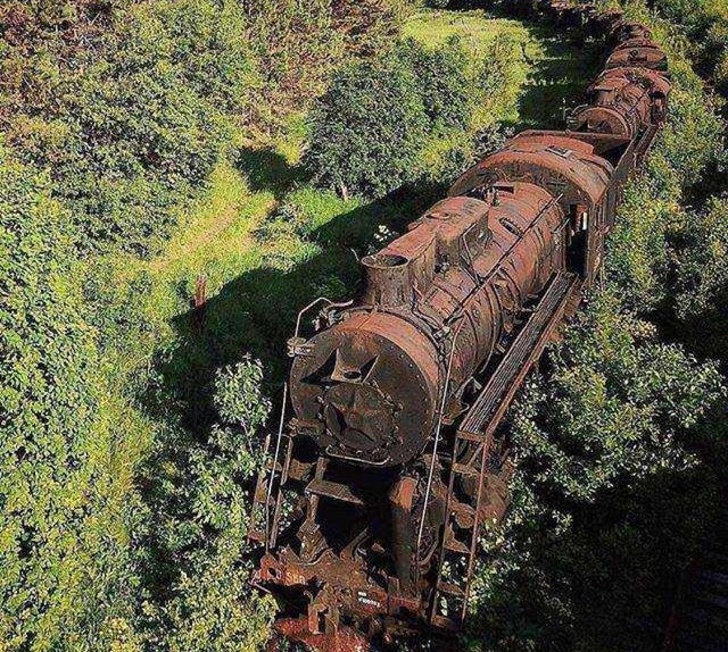 abandoned train in siberia