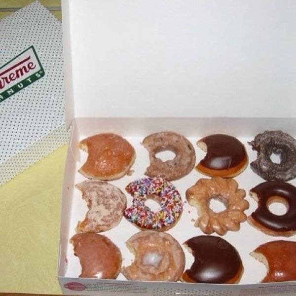 krispy kreme doughnuts -
