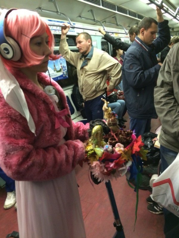 31 WTF people seen on the subway