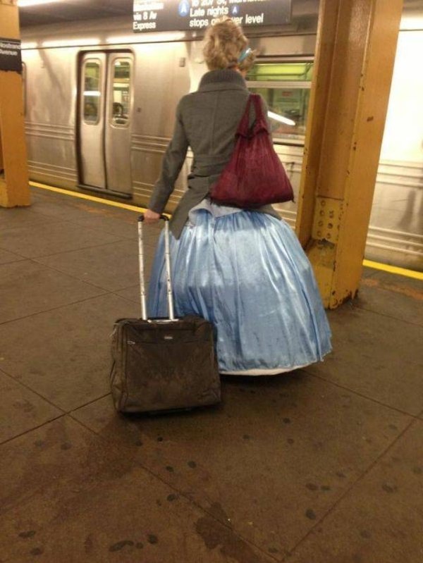 31 WTF people seen on the subway