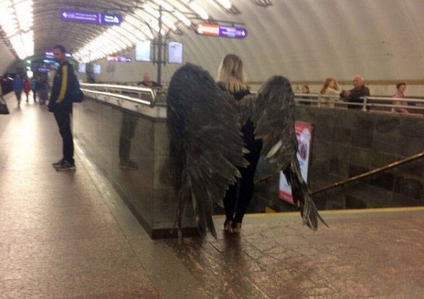 31 WTF people seen on the subway