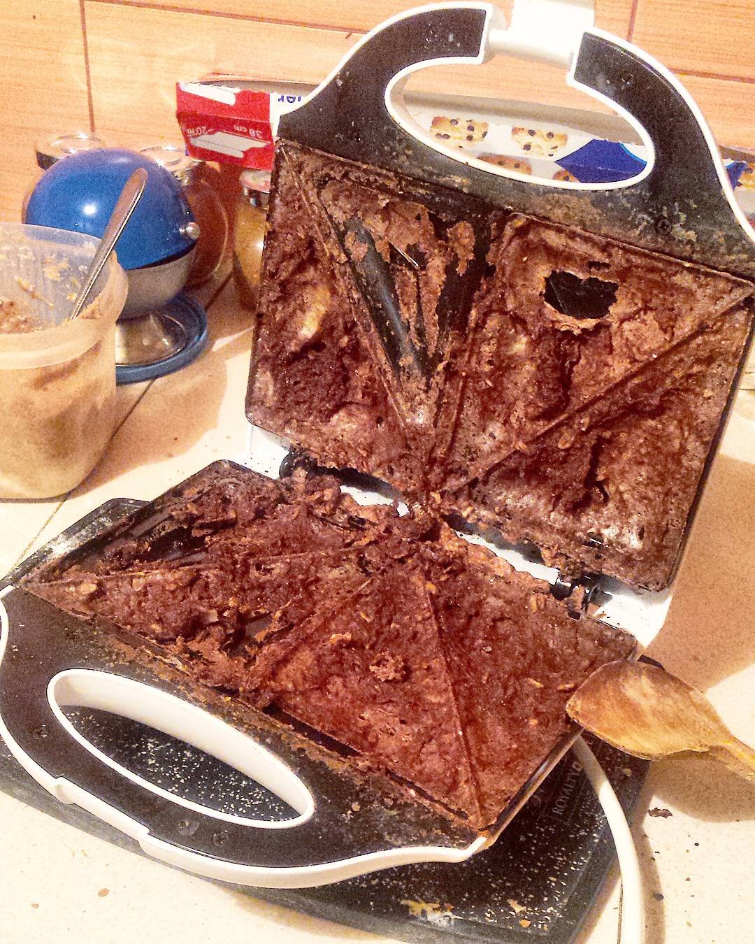 When you are so bad at cooking, you can’t even use a sandwich press...