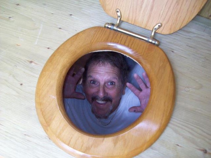 “My dad is building an outhouse. This is what he sends me...”