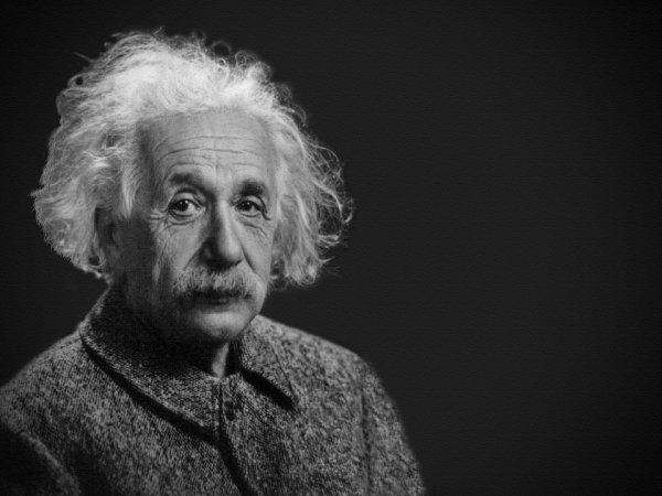 Einstein’s eyes were given to his doctor after his death.