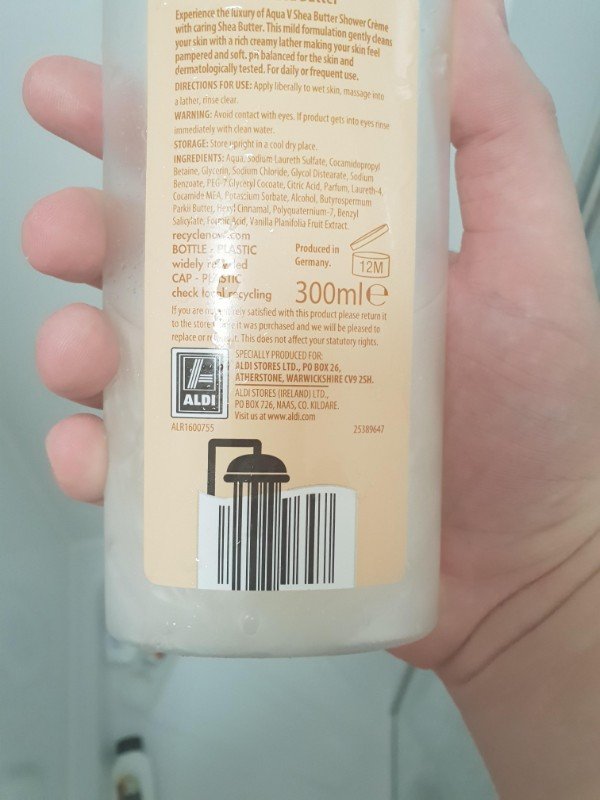 This shower gel bottle uses a shower as part of the barcode.