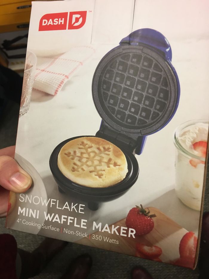 snowflake mini waffle maker - Dash Snowflake Mini Waffle Maker 4" Cooking Surface NonStick 350 Watts