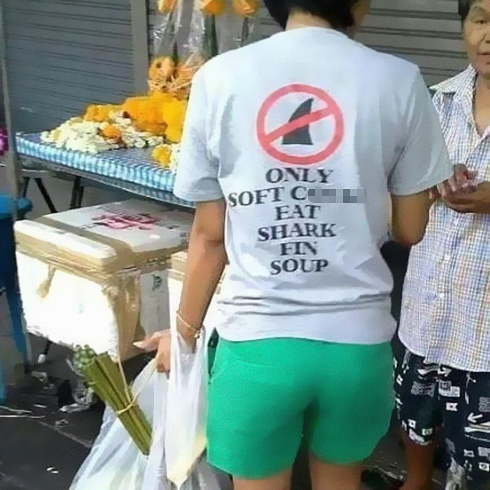 t shirt - Only Soft C Eat Shark En Soup