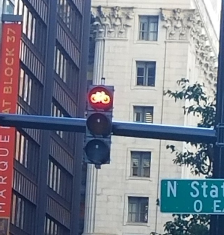 Stoplight for bikes (USA)